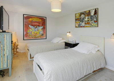 luxury villa Cote d'Azur bedroom 2